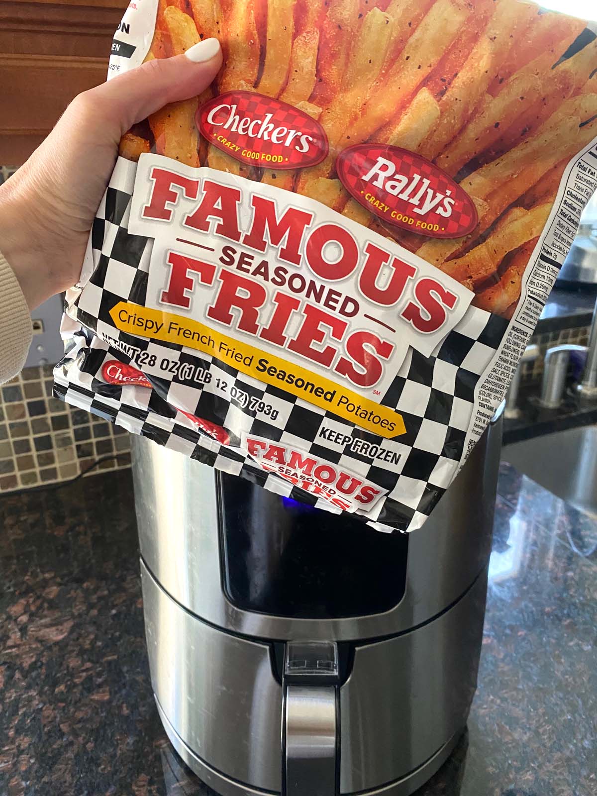 Famous Seasoned Fries Air Fryer